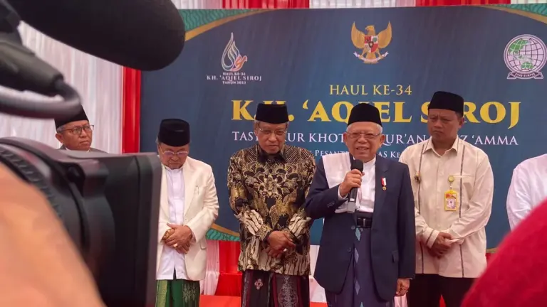 Hadiri Haul KH Aqiel Siroj, Wapres Ma'ruf Amin Beri Pesan kepada Pengurus Ponpes