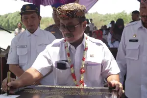 Infrastruktur TPI Ender Dioptimalkan, Bupati: Upaya Pemerintah Fasilitasi Nelayan Setempat