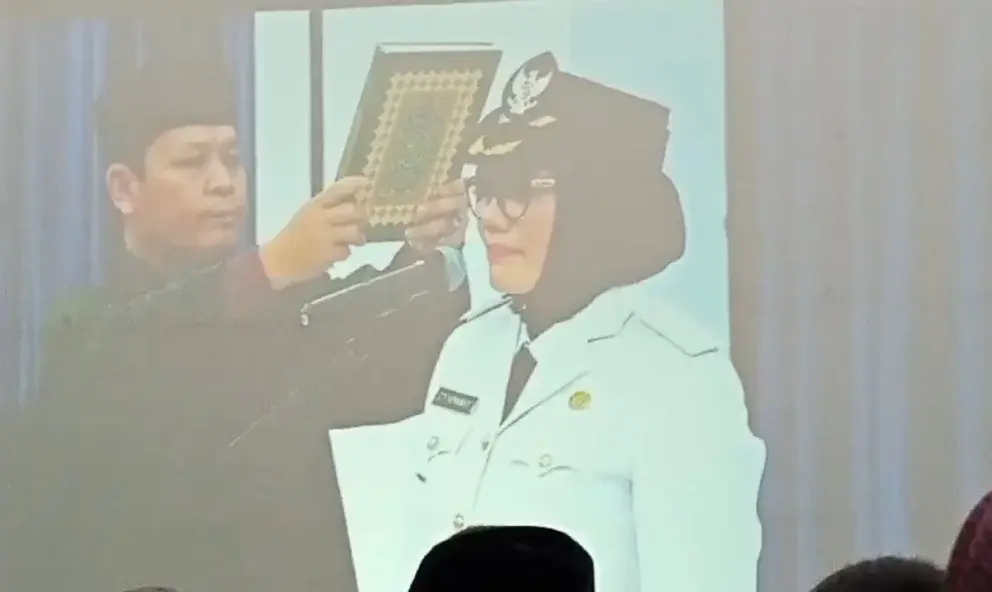 Jelang Akhir Masa Jabatan, Eti Herawati Dilantik Jadi Wali Kota Cirebon Definitif