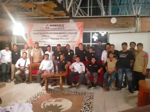 Panwascam Waled Gelar Rakor Pengawasan Logistik Demi Sukseskan Pemilu