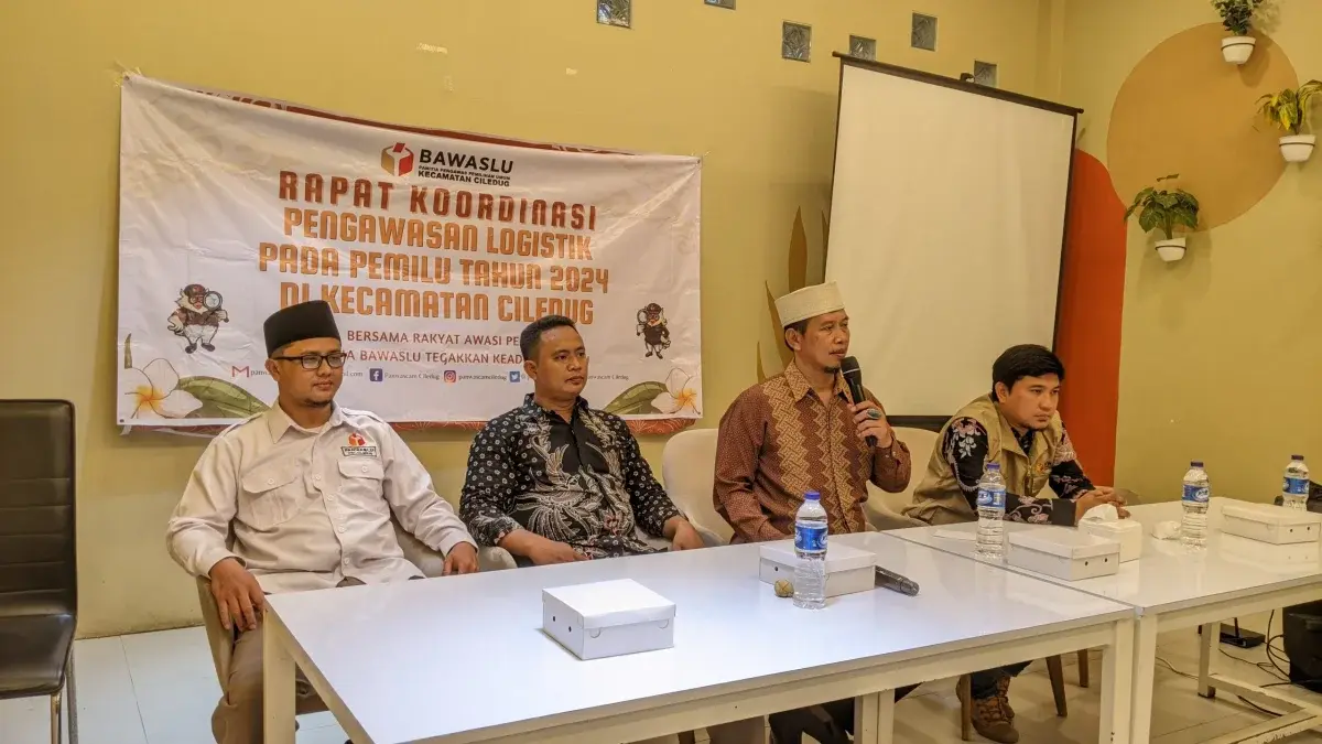 Jelang Distribusi Logistik Pemilu 2024, Panwascam Ciledug Gelar Rakor Pengawasan