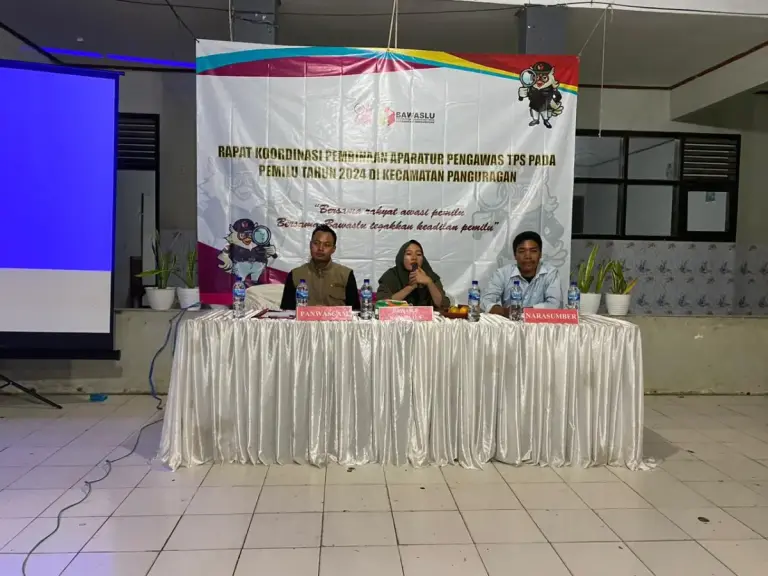 Panwascam Panguragan Gencar dalam Penertiban APK Selama Masa Tenang Pemilu