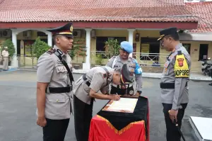 Kapolres Cirebon Kota Pimpin Sertijab Kapolsek Seltim