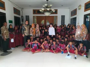 SD Suranenggala Kunjungi Kantor KPAID Kabupaten Cirebon