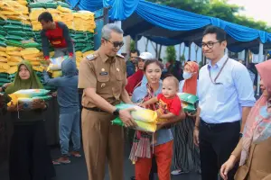 Gelar Gerakan Pangan Murah, Pj Wali Kota Pastikan Stok Komoditi Pangan Aman