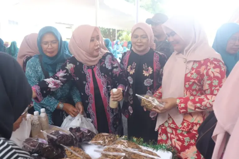Bazar Ramadan Cirebon, Jembatan Kebutuhan Pokok dan Panggung UMKM Lokal
