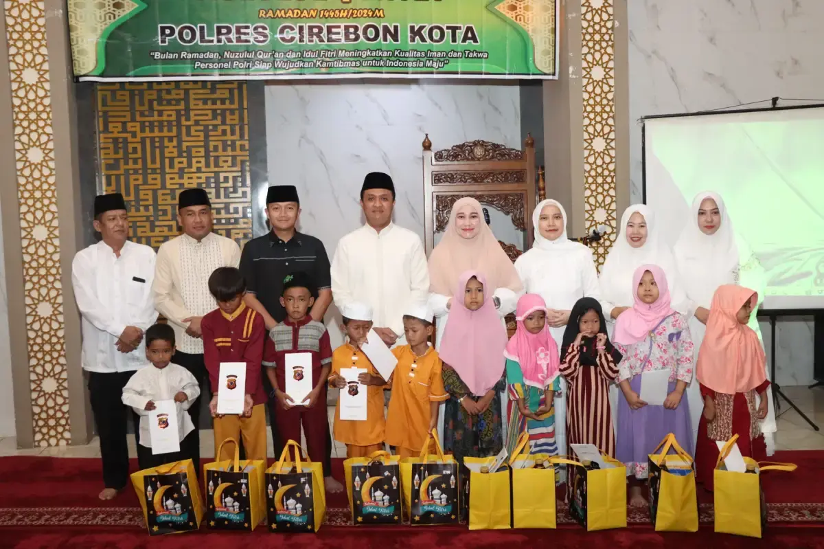 Polres Cirebon Kota Gelar Peringatan Nuzulul Qur'an di Masjid Adz Dzikra