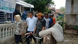 Sigap Hadapi Bencana di Daerah, Pj Gubernur Jabar Tinjau Lokasi Banjir di Kabupaten Cirebon