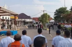 KAI Daop 3 Cirebon Gelar Pasukan Angkutan Lebaran 2024