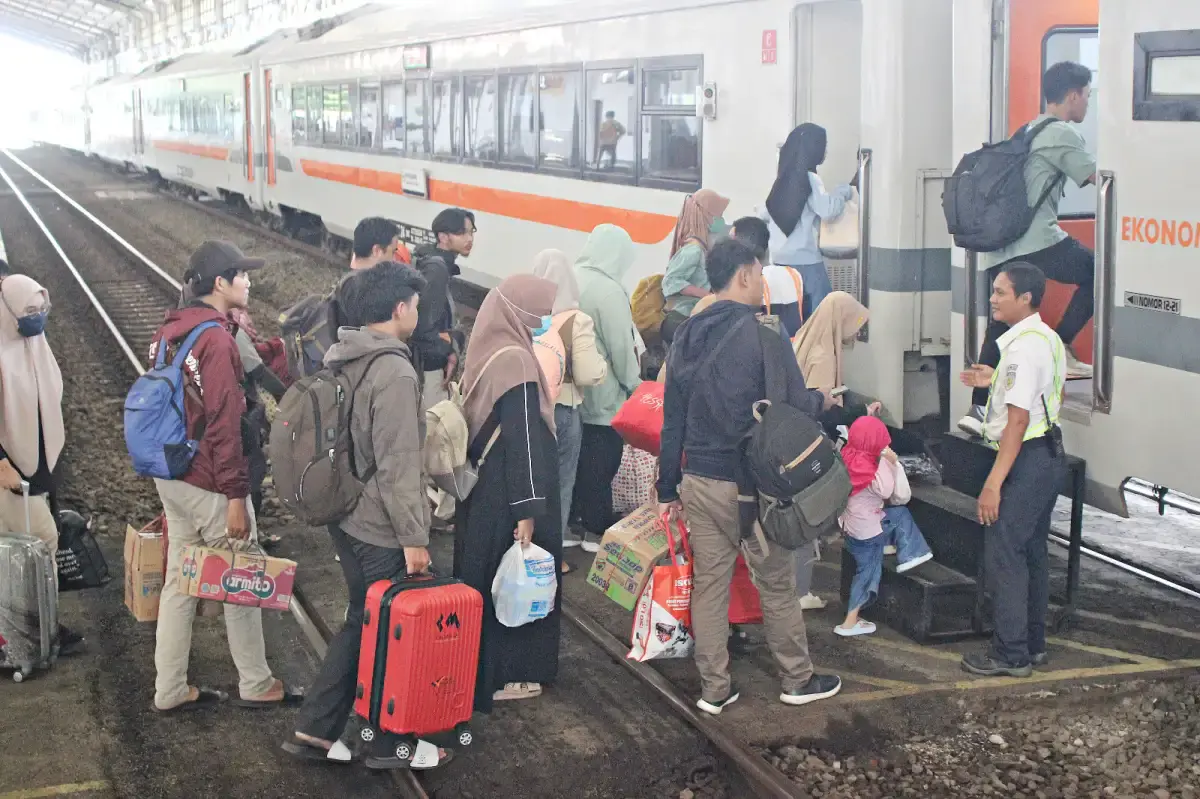 Sambut Libur Panjang, KAI Daop 3 Cirebon Siapkan 17.660 Tempat Duduk