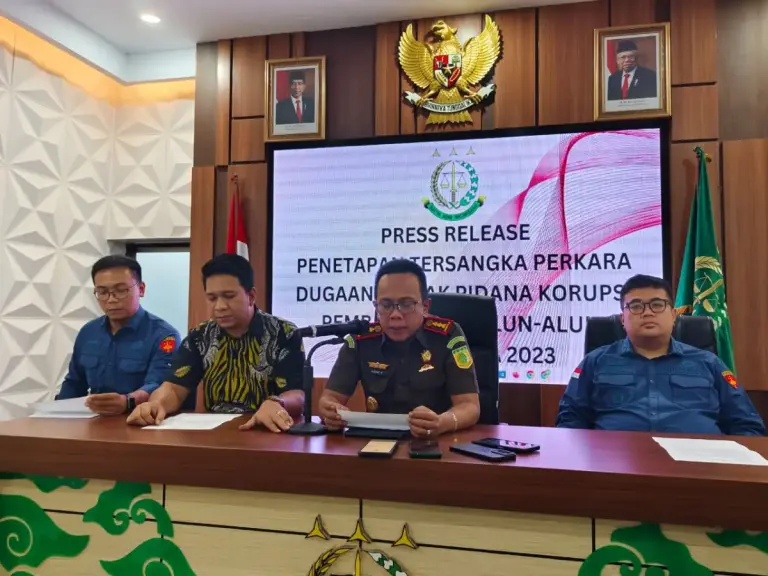 Kejari Cirebon Tetapkan Tiga Tersangka Kasus Pembangunan Alun-alun Taman Pataraksa