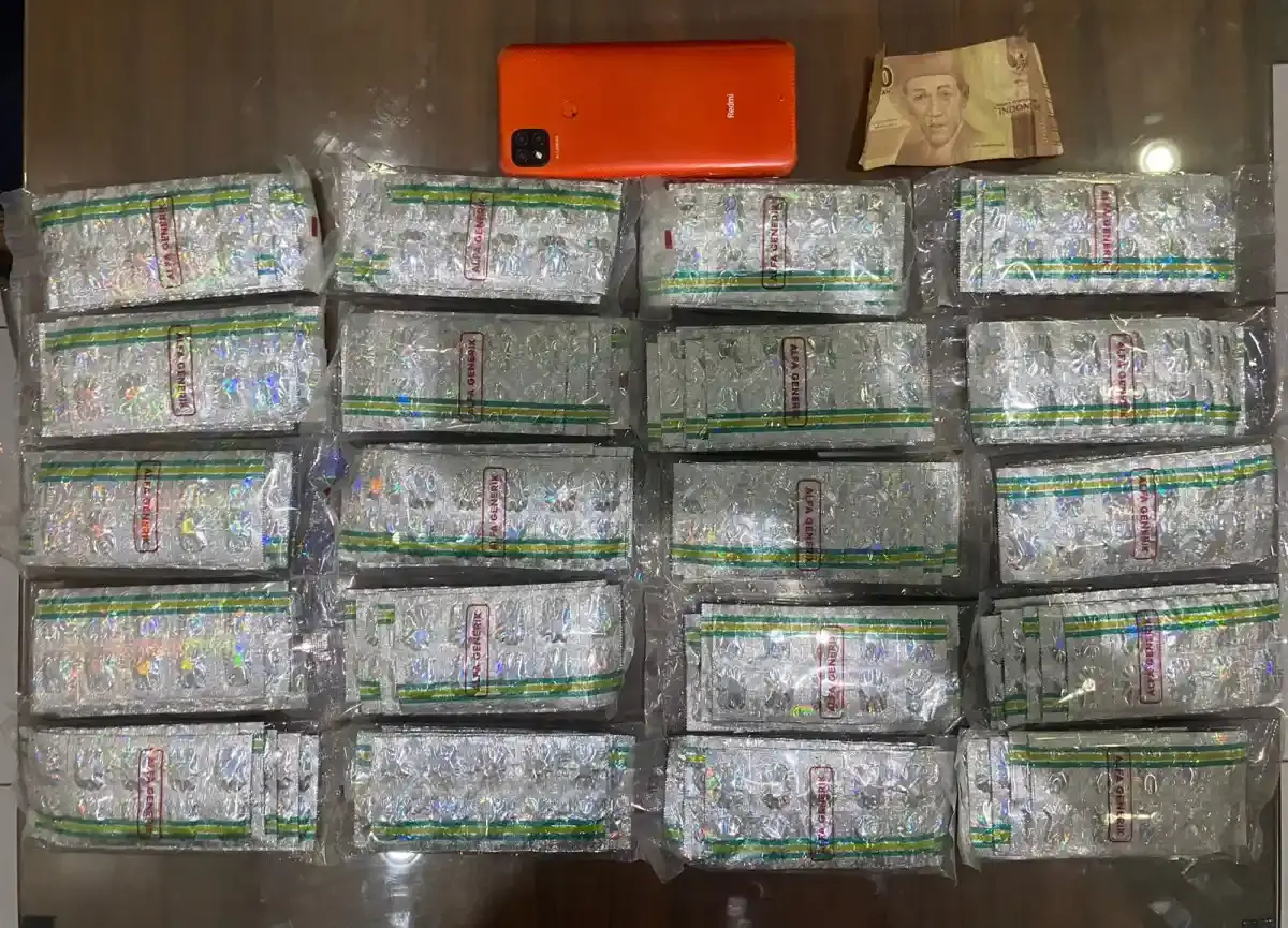 Satres Narkoba Polres Cirebon Kota Tangkap 9 Tersangka Narkotika dalam Ops Antik Lodaya 2024