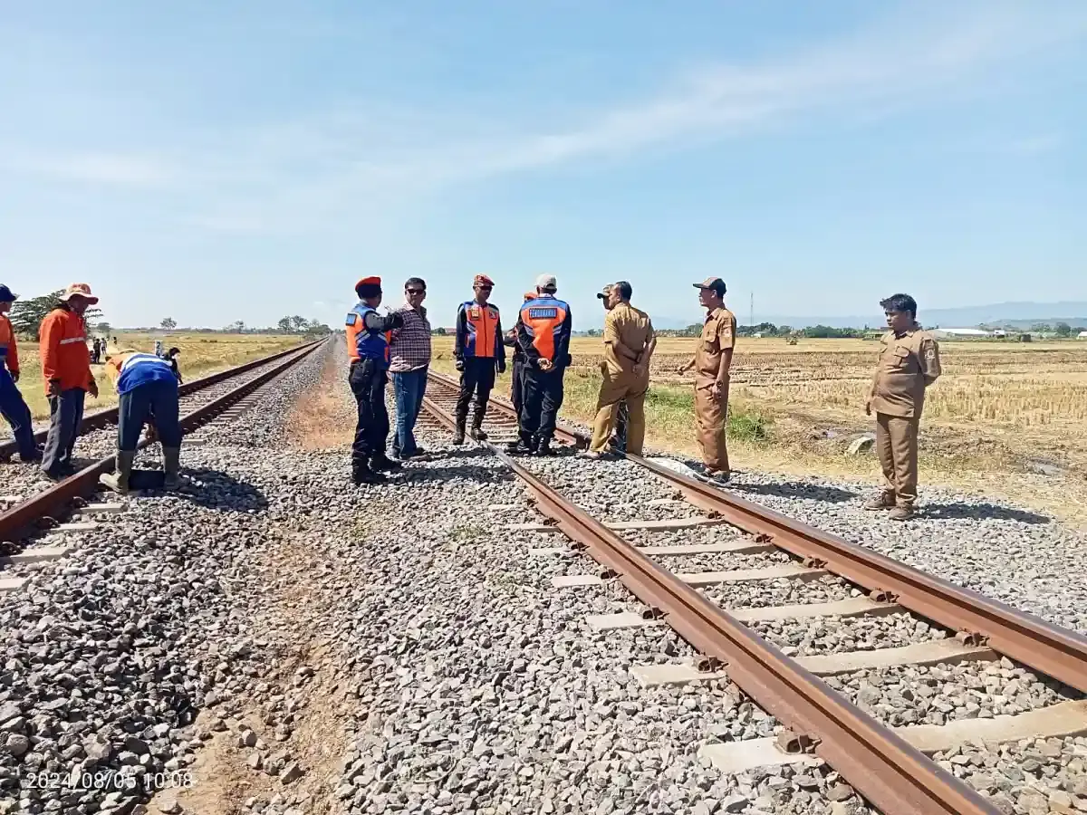 Tingkatkan Keselamatan Perjalanan Kereta Api, KAI Daop 3 Cirebon Tutup 11 Perlintasan Sebidang Hingga Agustus 2024