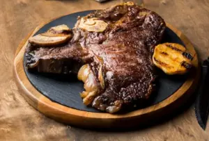 Sering Konsumsi Makanan Bakar? Ini Bahaya yang Mengintai Kesehatanmu!   