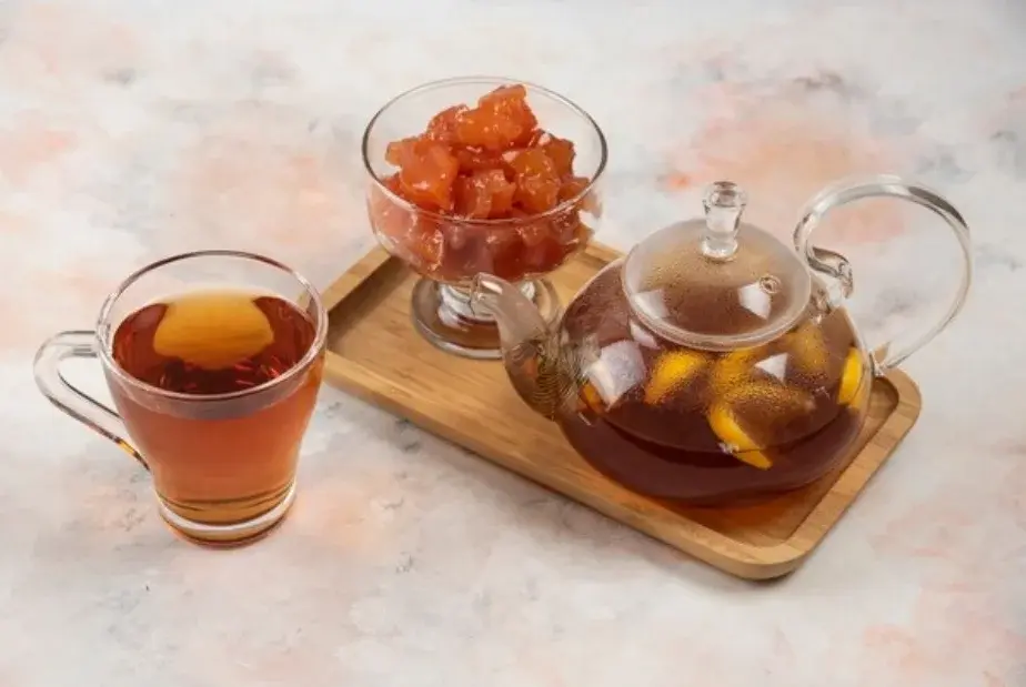 Hindari 5 Makanan Ini saat Minum Teh Manis, Kesehatanmu Taruhannya!