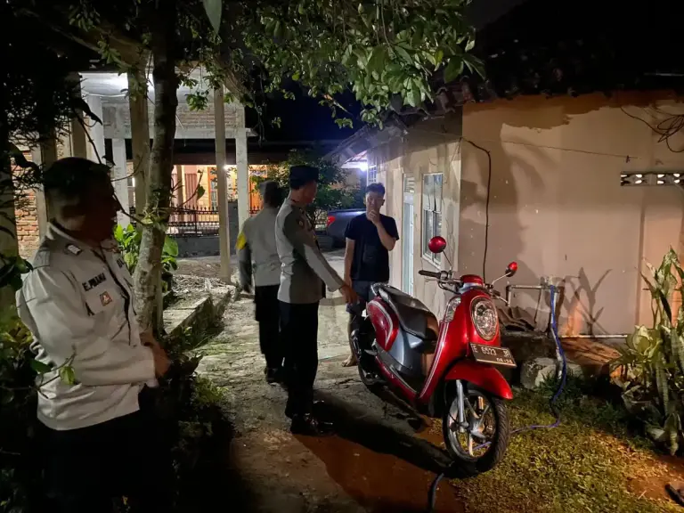 Diteriaki Maling, Pencuri Motor Diamankan ke Polsek Dukupuntang