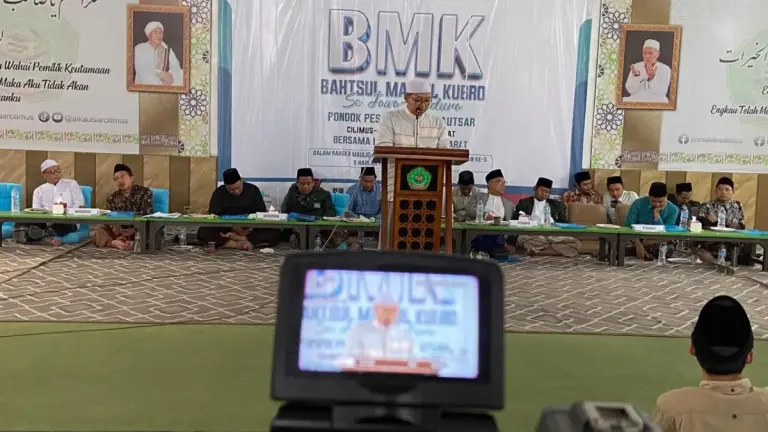 Bahas Sumpah Pocong hingga TPL, Bahsul Masail Se-Jawa Madura Selesaikan Tujuh Isu Penting