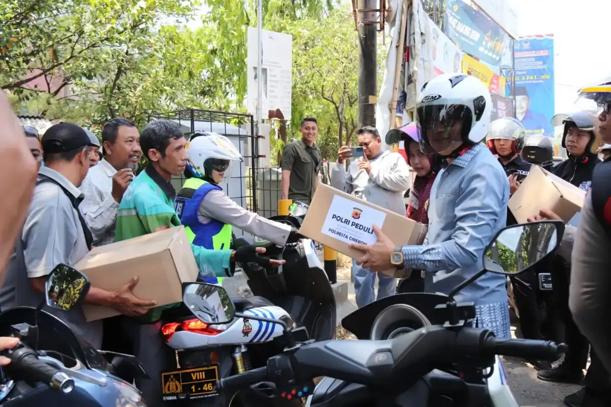 Pemkab dan Polresta Cirebon Distribusikan 1000 Paket Sembako