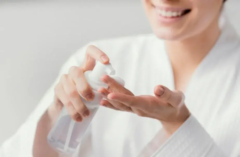 Rahasia Kulit Halus: Pentingnya Peeling Spray untuk Perawatan Tubuhmu