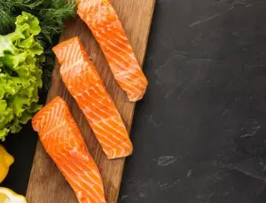 5 Manfaat Luar Biasa Konsumsi Salmon Mentah untuk Kesehatan Tubuhmu