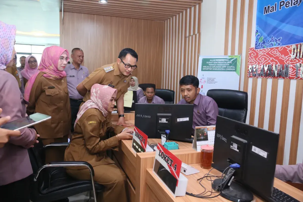 Pemkab Cirebon Luncurkan Layanan Digital bagi Nakes, Permudah Proses Izin di MPP