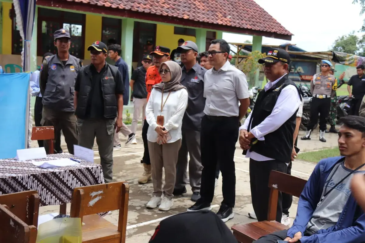 Kondusivitas Pemilu 2024, PJ Bupati Cirebon Pastikan Proses Pemungutan Suara Lancar
