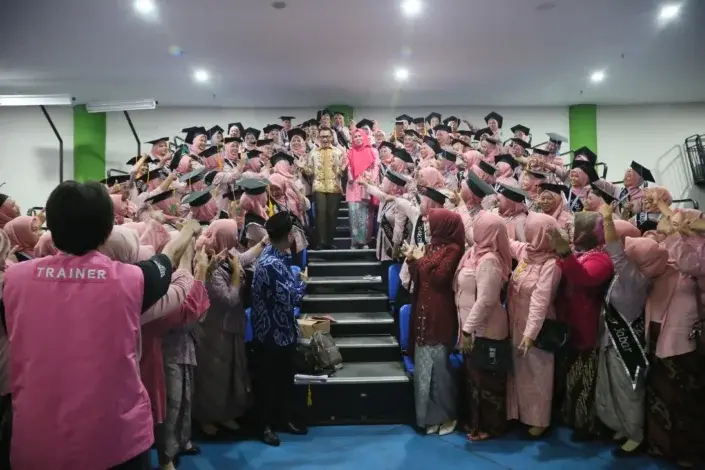 Kabupaten Cirebon Raih Berbagai Penghargaan di Peringatan Hari Ibu ke-96