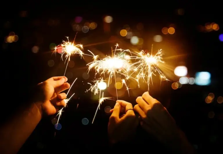 5 Budaya Tahun Baru di Berbagai Negara yang Ramai Diperbincangkan