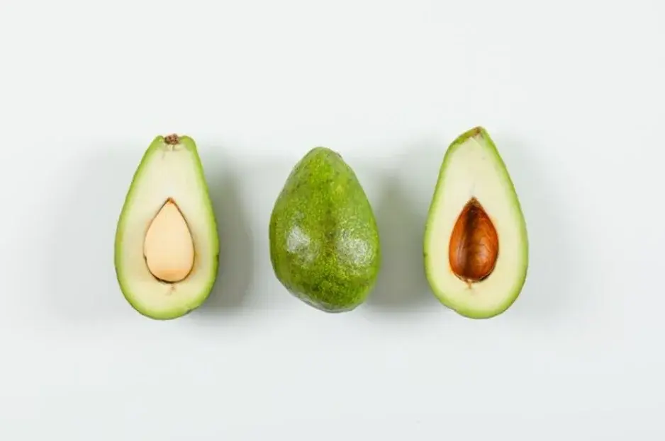 5 Buah yang Bagus untuk Kesehatan Rambut dan Menjaga Kekuatan Alaminya