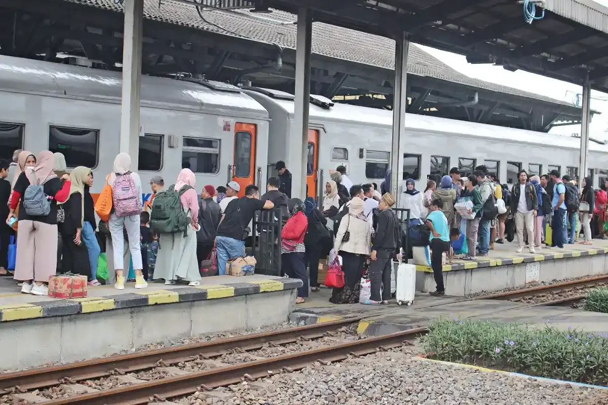 Mudik Lebaran 2025, 22 Persen Tiket KA Lebaran Cirebon Terjual, Ini Rinciannya!