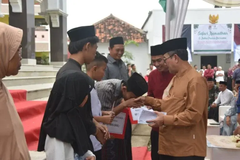 Jaringan Perdagangan Jagung Manis  Akan Diperluas, Imron Dorong Kemajuan Pertanian dan Infrastruktur