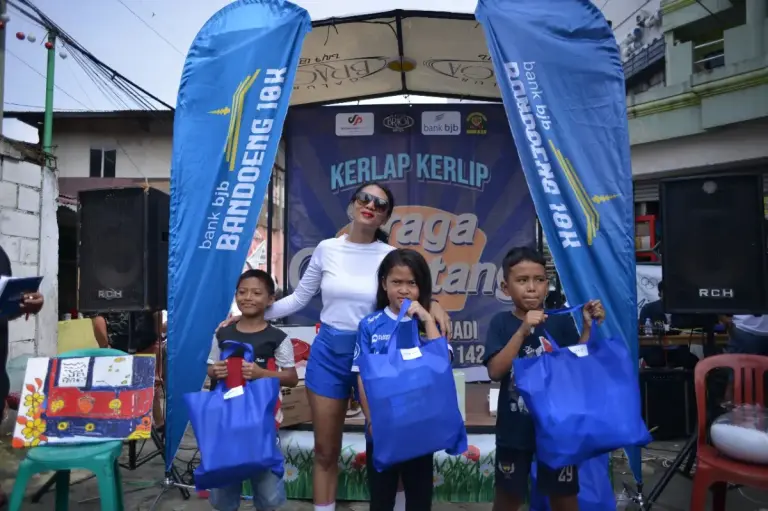 Meriah! Ribuan Warga Ikut Pra Event bank bjb Bandoeng10K