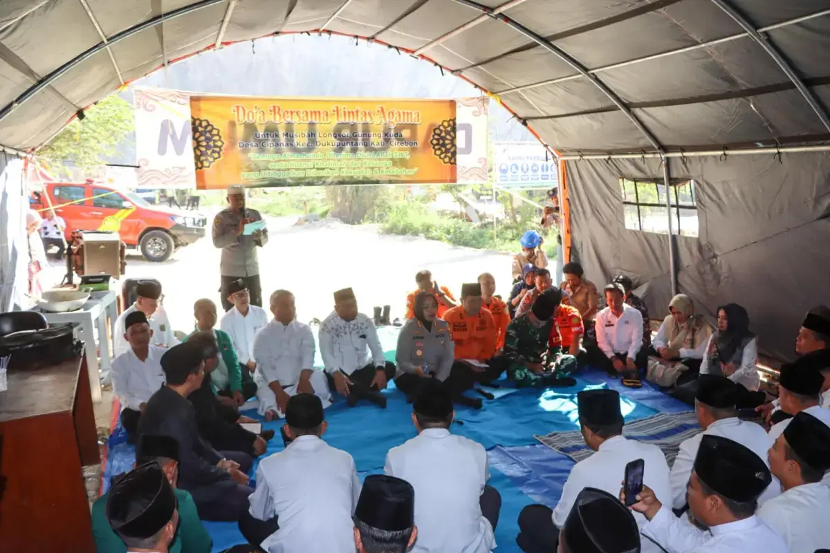 Lintas Agama Gelar Doa Bersama untuk Korban Longsor Gunung Kuda
