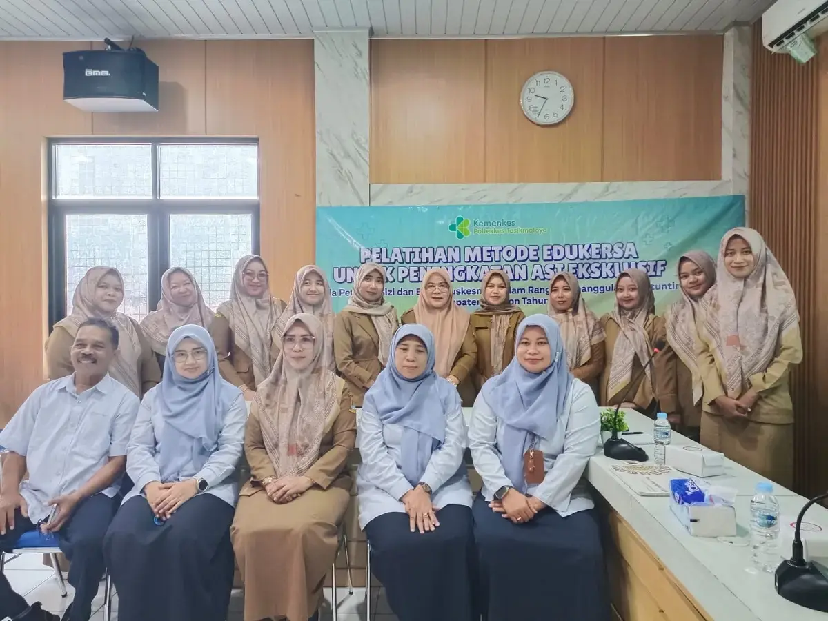DIII Gizi Cirebon Poltekkes Kemenkes Tasikmalaya Gelar Pelatihan Metode Edukersa di Puskesmas Kamarang