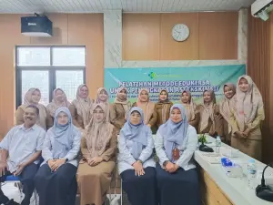 DIII Gizi Cirebon Poltekkes Kemenkes Tasikmalaya Gelar Pelatihan Metode Edukersa di Puskesmas Kamarang