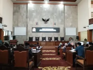 Fraksi-Fraksi DPRD Sepakat APBD 2026 Harus Transparan dan Efisien