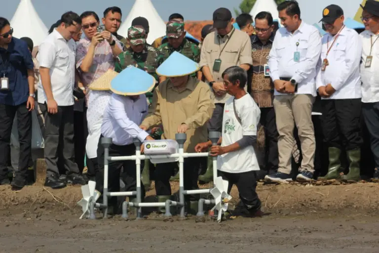 Cirebon jadi Percontohan, Budiman Sudjatmiko: Saatnya Petani Jadi Subyek, Bukan Korban Pasar