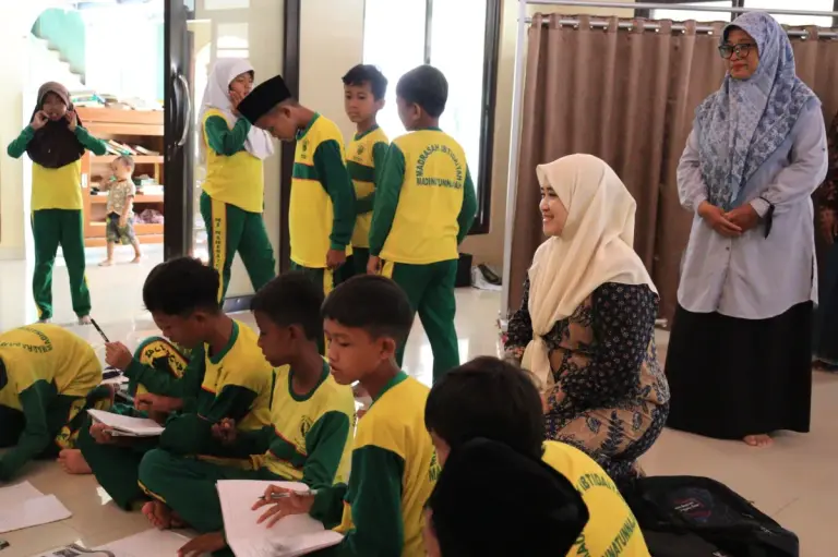 Pemkot Cirebon Dorong Kolaborasi Ulama dan Keluarga Wujudkan Pendidikan Ramah Anak