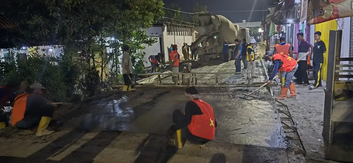 Sinergi Pemerintah dan Warga Percepat Pekerjaan Jalan Ki Gede Mayung Cirebon