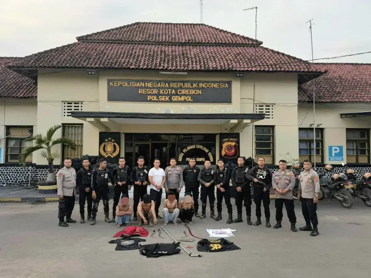 Empat Pemuda Bersejata Tajam Diciduk Patroli Raimas di Palimanan