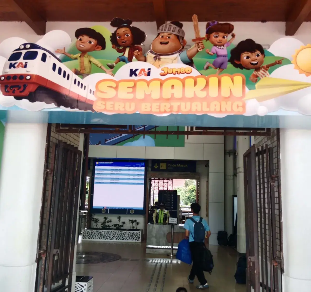 KAI Tambah 32 KA untuk Nataru, Daop 3 Siapkan 121 Ribu Kursi