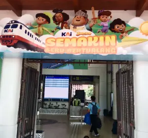 KAI Tambah 32 KA untuk Nataru, Daop 3 Siapkan 121 Ribu Kursi