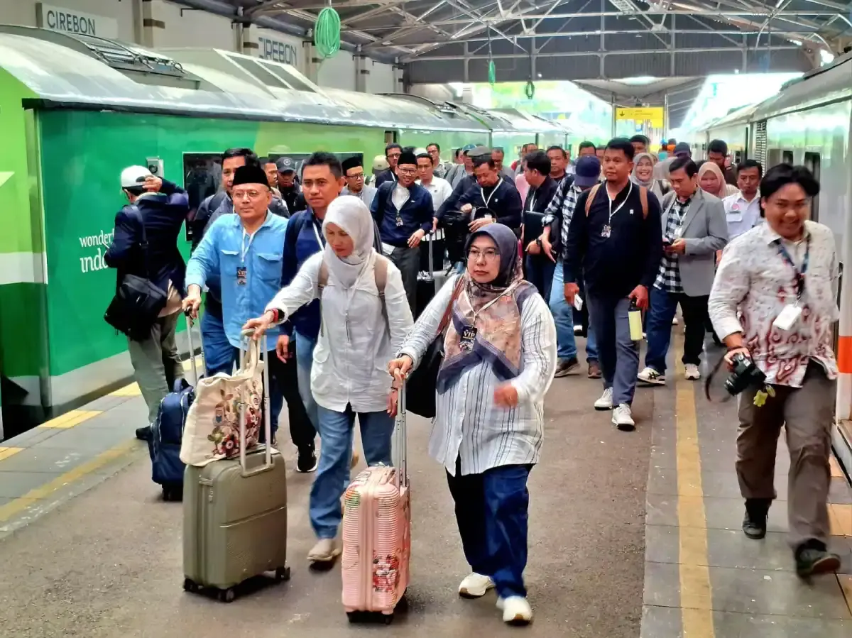 Daop 3 Cirebon Catat Lonjakan Arus Balik, Okupansi Tembus 110 Persen