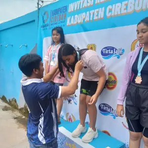 623 Pelajar dari 249 Sekolah Ramaikan Kejuaraan Renang Invitasi Pelajar Cirebon 2026