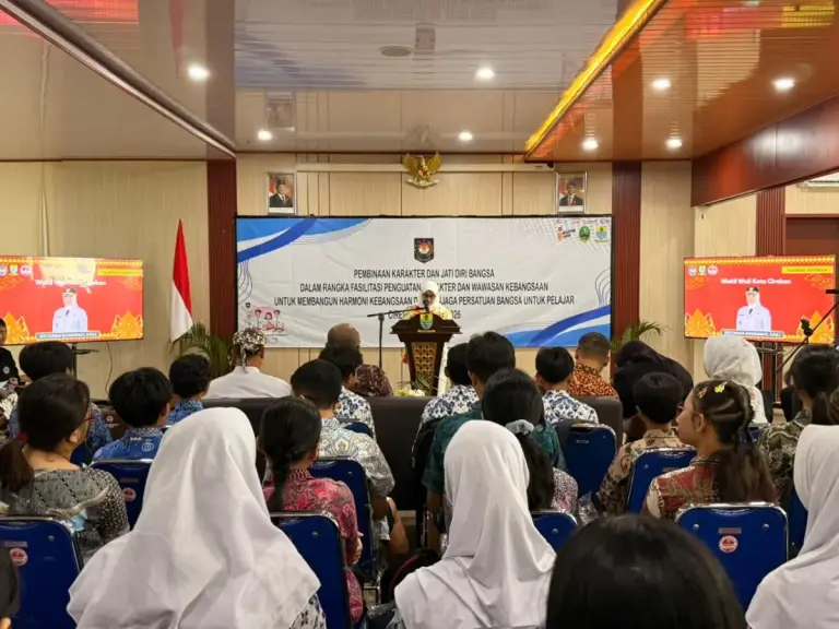 Cegah Degradasi Moral, Pemkot Cirebon dan Kemendagri Ngobrol Inspirasi Bersama Ratusan Siswa