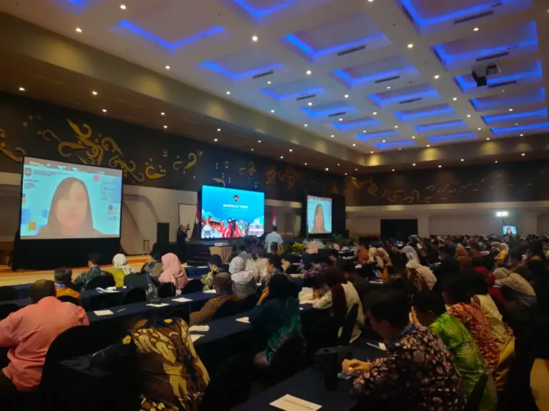 Program MBG Diperkuat, Pengelola Dapur Ikuti Bimtek Sanitasi