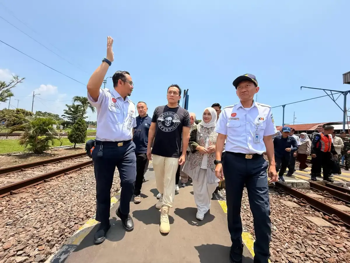 Perkuat Sinergi Pengelolaan Sampah, Wakil Wali Kota Cirebon Terima Kunjungan Wamen LH dan Dirut KAI
