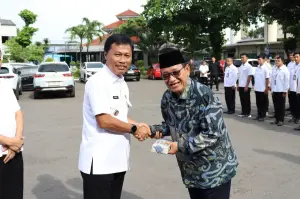 Sofyan Satari Purna Tugas, Wali Kota Cirebon Apresiasi Atas Dedikasi dan Prestasi Selama Jabat Dirut Tirta Giri Nata