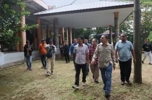Menteri Kebudayaan Ingin Gedung Kesenian Nyi Mas Rarasantang Kota Cirebon Direnovasi